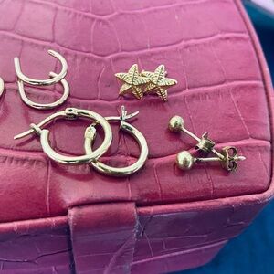 Gold Starfish and Hoop Earrings Bundle